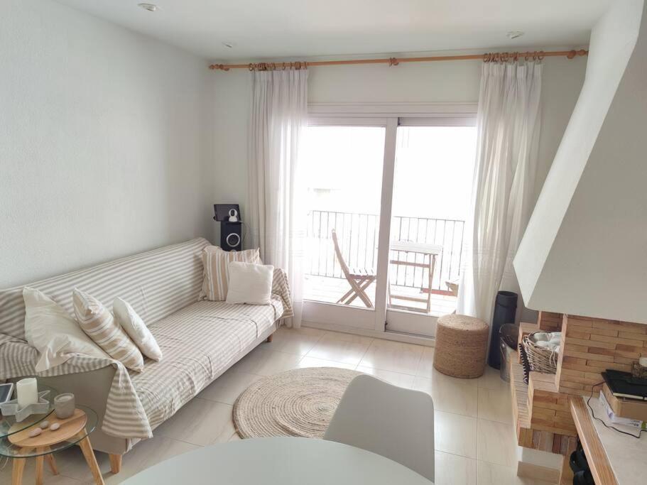 2 Minutes Walking To The Beach Parking Included Calella De Palafrugell Exterior photo